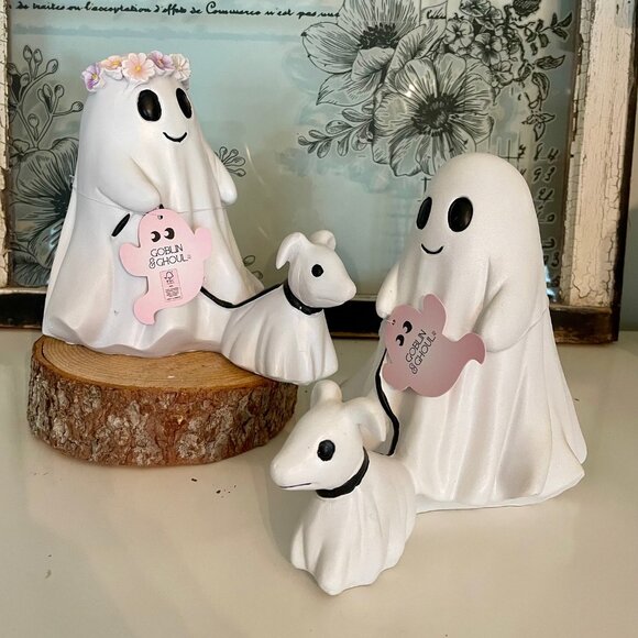 NEW Goblin & Ghoul Halloween Boy & Girl Ghosts Walking Dogs - Picture 1 of 1